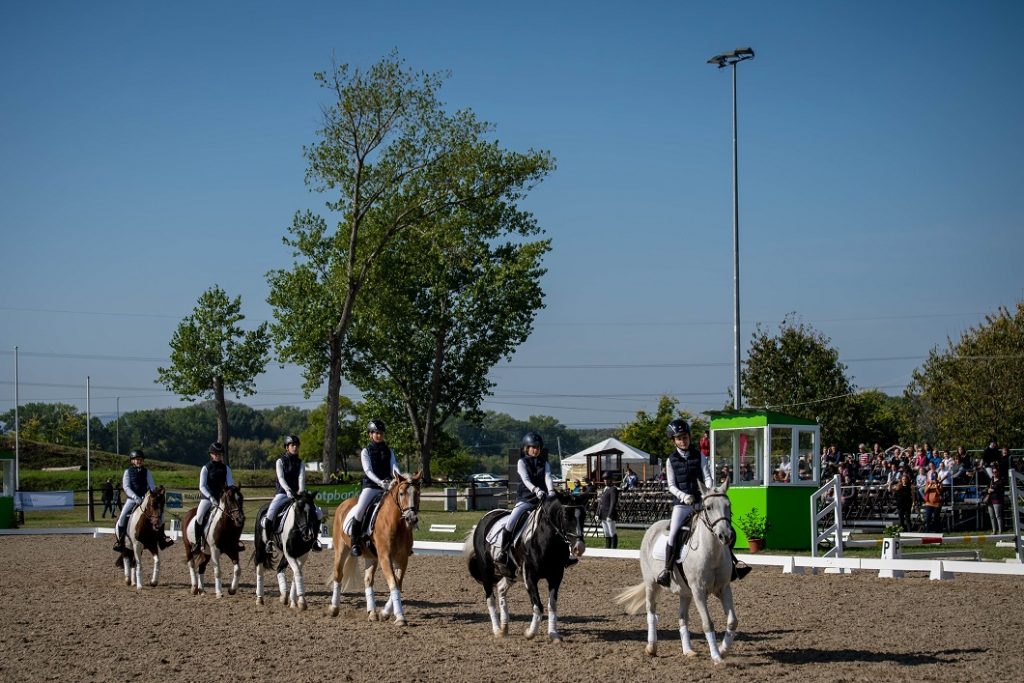 Véget ért a Magyar Lovasterápia Szövetség Nemzetközi Díjlovas Világkupája és Lovasterápiás Versenye Fóton